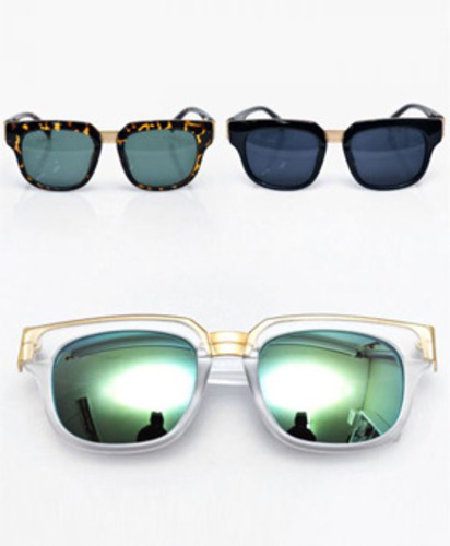 Gold Bridge Square Sunglasses 76