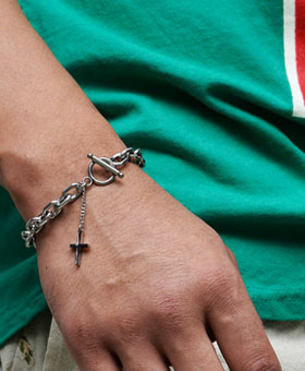 516 Cross Steel Chain Bracelet