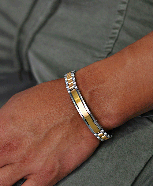 Gold Line Steel Cuff-Bracelet 556