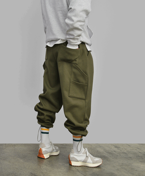 Thick Synthetic String Brushed Wide-Sweatpants 611