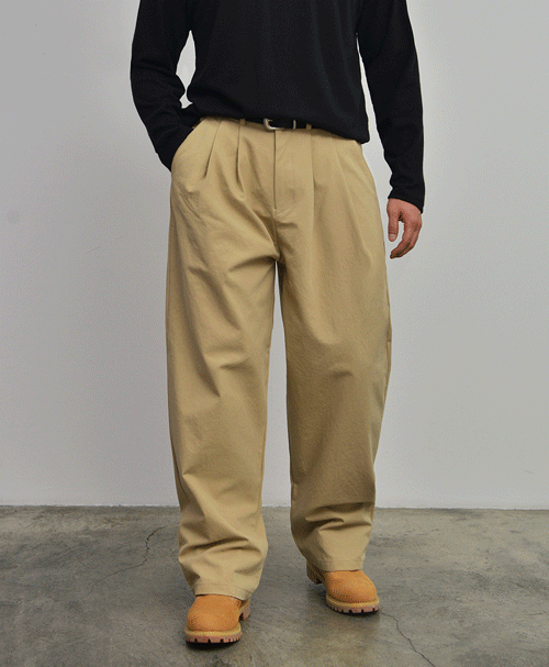 Two-tuck Wide Banding Chinos-Pants 415